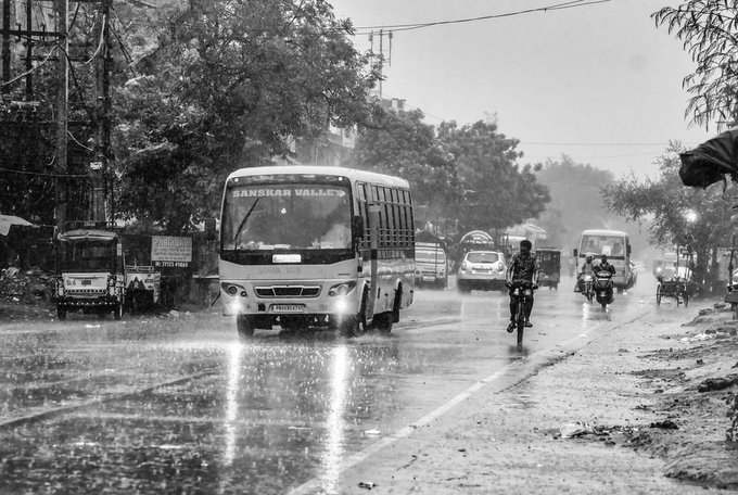 Weather Alert: IMD Sounds Alarm as Heavy Rain Set to Pound 15 States Today