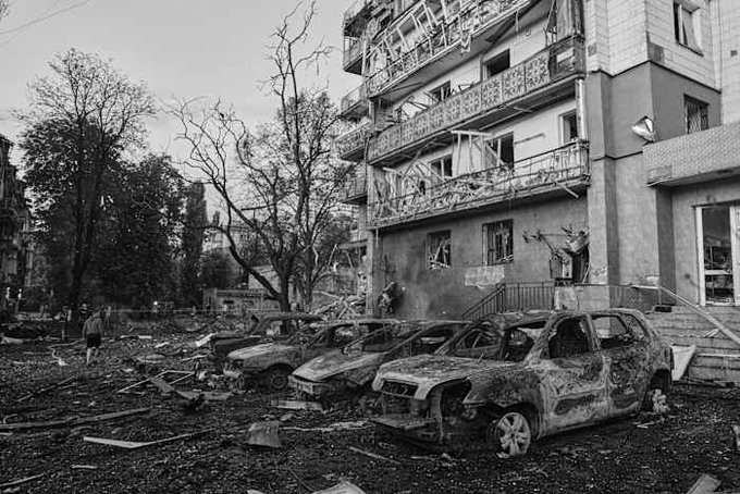 Kyiv Under Fire Again: Russian Overnight Attack Kills 1, Injures 8