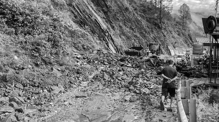 Red Alert Across Uttarakhand as Landslides Hit Pilgrimage Routes