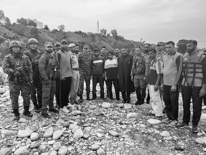 Swift Rescue Operations Save 14 Lives After River Levels Surge in Jammu, Rajouri