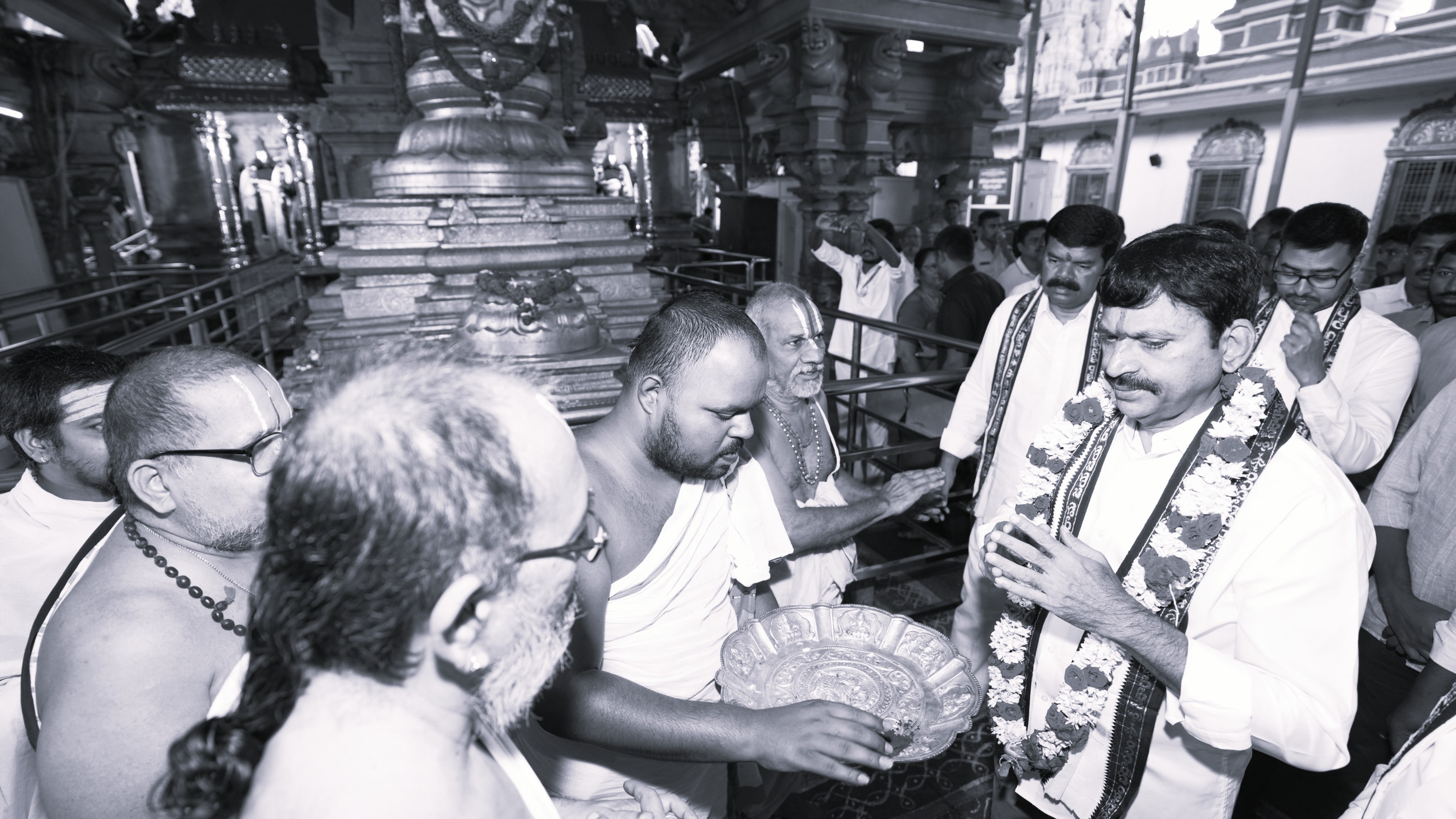 Bhadradri Restoration to Be Ready Ahead of Godavari Pushkaralu, Directs Minister Ponguleti