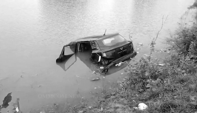 Five Die, Two Injured as Car Carrying Wedding Guests Plunges into Odisha's Dhenkanal Pond