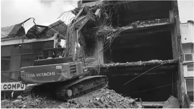Lucknow Fire Horror: Bulldozers Tear Down Illegal Building Where 15 Lost Their Lives