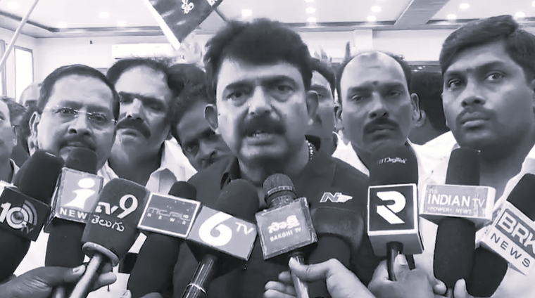 డీఎస్సీ అక్రమాలపై మంత్రి లోకేశ్‌తో బహిరంగ చర్చకు సిద్ధం: పేర్ని నాని సవాల్