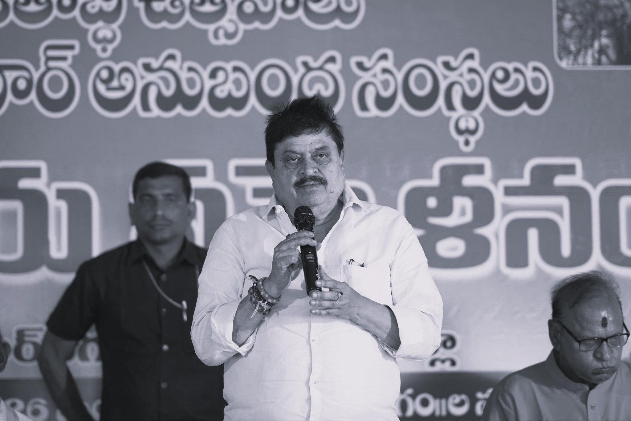 తెలంగాణ ఫ్యామిలీ రిజిస్టర్‌.. అక్రమ ఓటు బ్యాంక్‌ను కాపాడేందుకే: ఎన్. రామచందర్ రావు
