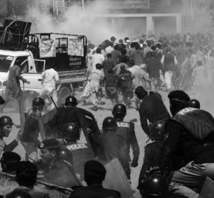 Enemies Like India: Khawaja Asif Rejects Talks With PoK Protesters As Violence Leaves 20 Dead