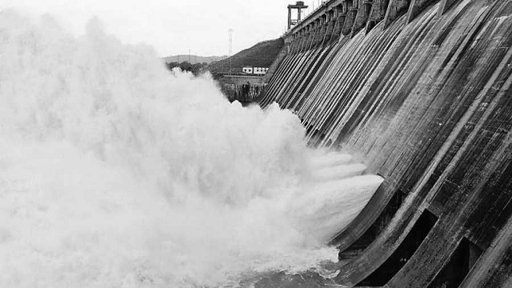 Odisha Floods Worsen as Hirakud Dam Opens 14 Gates, Over 7 Lakh People Affected