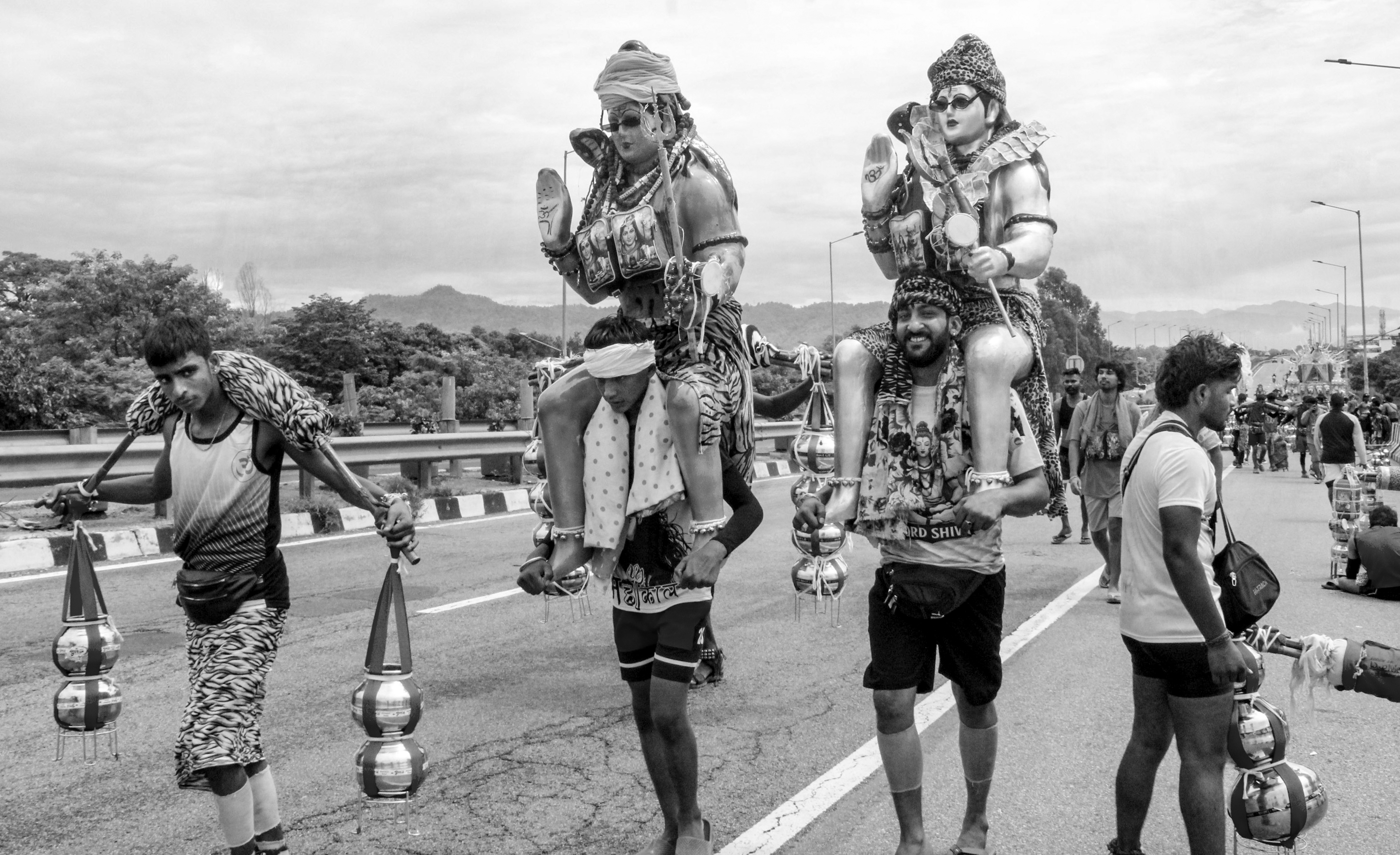 Kanwar Yatra Begins, Haridwar Braces for 4 Crore Devotees Under AI Security