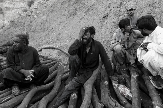Pakistan Coal Mine Blast Kills 32, Search Continues for 10 Trapped Workers