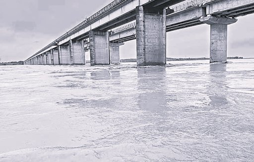 Godavari River Swells at Bhadrachalam, First Flood Warning Issued as Water Level Rises
