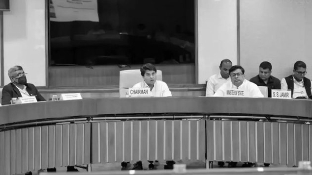 Parliamentary Panel Recommends Polar Ambassador to Strengthen India's Polar Strategy