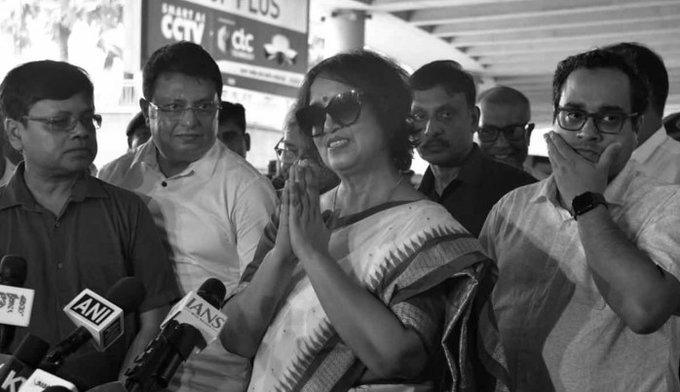 Exiled Bangladeshi Writer Taslima Nasreen Makes Kolkata Comeback After Two Decades