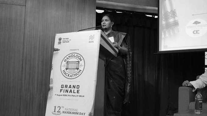 Handloom Hackathon 2.0 Showcases Tech Innovations to Transform India’s Textile Sector