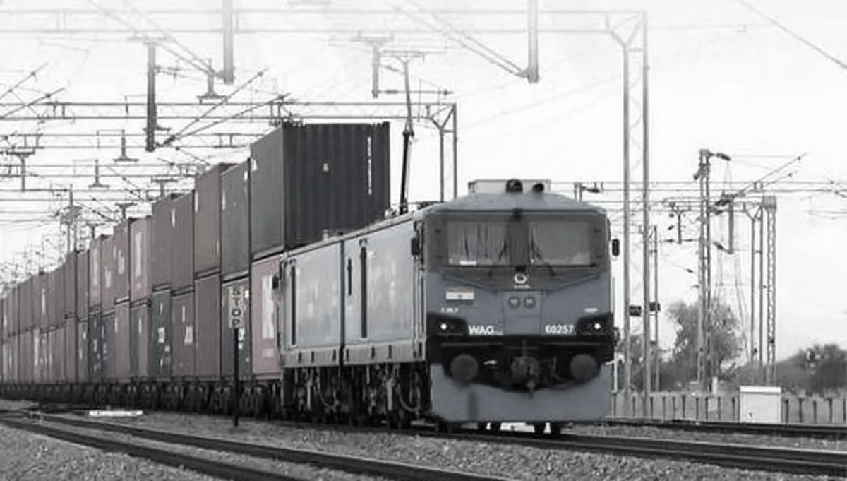 Strong July Performance: Indian Railways Logs Higher Freight, Revenue and Passenger Growth