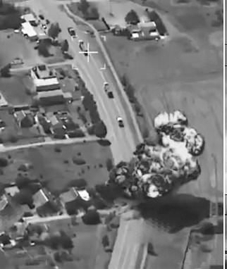 Russia Pounds Zaporizhzhia With Glide Bombs as Ukrainian Drones Kill Nine in Russia