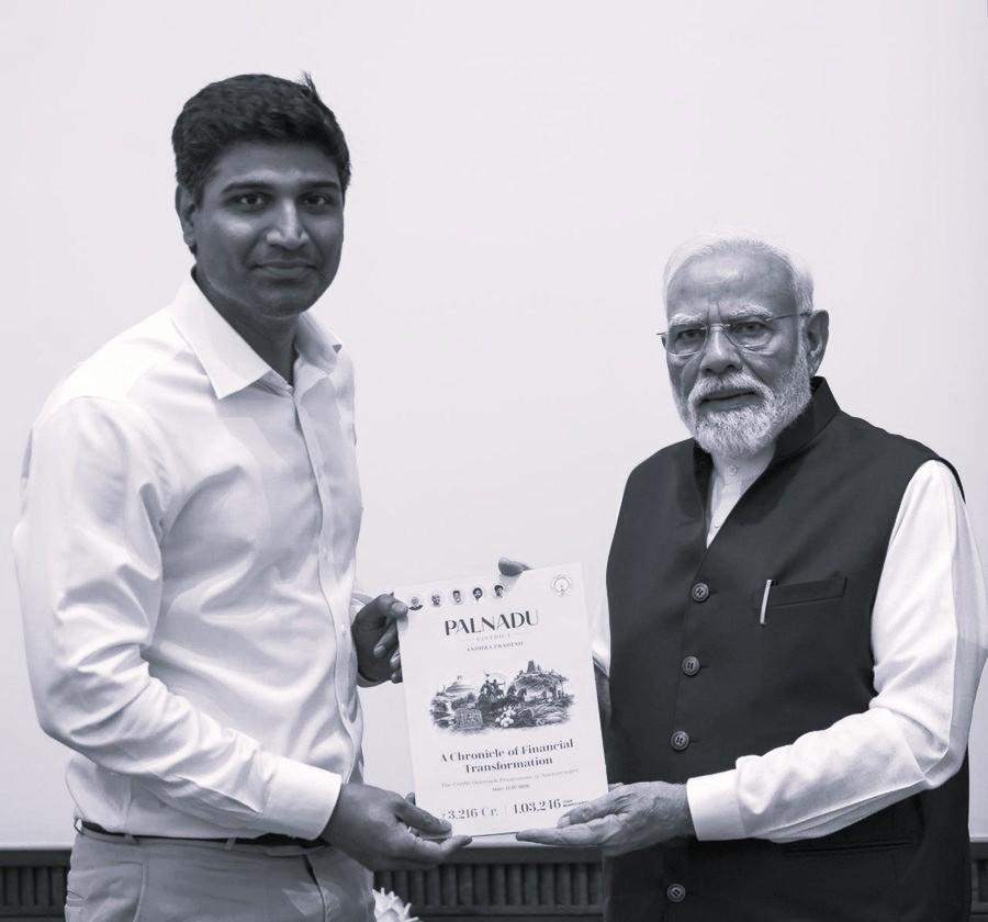 MP Lavu Sri Krishna Devarayalu Presents Palnadu Growth Report to PM Modi