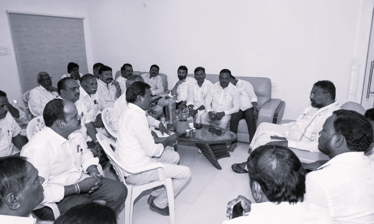 Telangana Unveils Fisheries Growth Plan for 26,000 Tanks and 100 Reservoirs