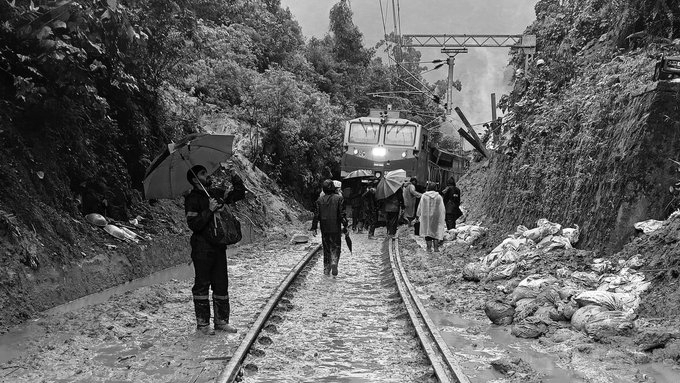 Mangaluru-Bengaluru Train Services Resume After Two-Day Suspension Due to Landslides