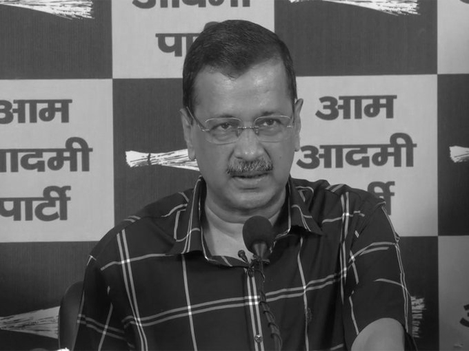 Kejriwal Alleges Centre Forced SIAM to Withdraw E20 Fuel Report