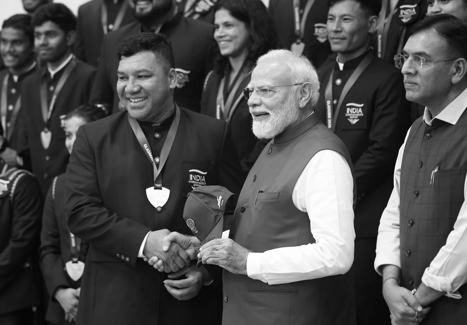 PM Modi Meets CWG Champions: Lovlina’s Flag Gesture, Mirabai’s Tears Steal the Show