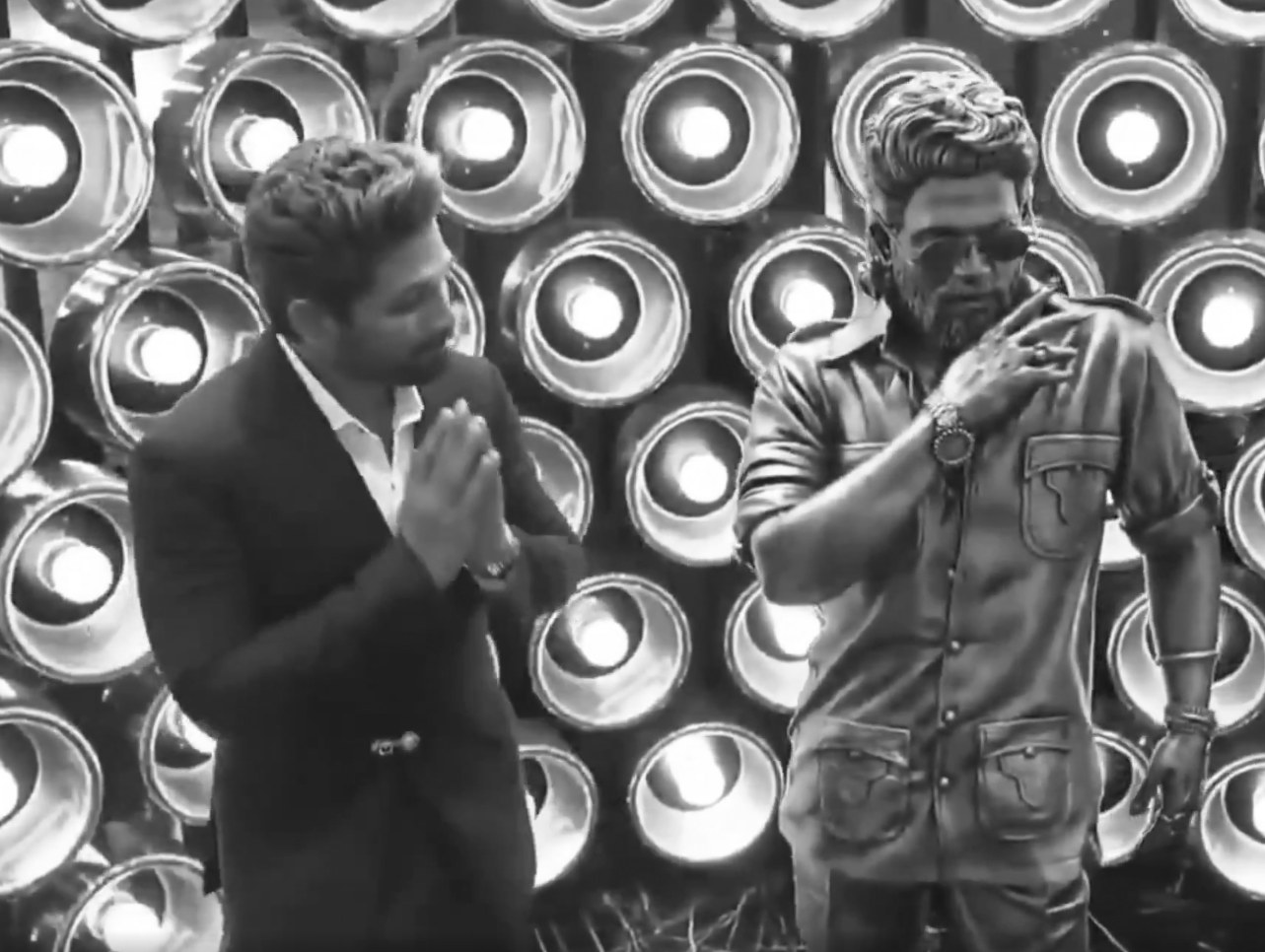 Self-Worship AA? Allu Arjun Offers Namaste To His Own Statue At Vizag Theatre Launch, Fans Create Memes