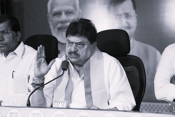Ramchander Rao Challenges Rahul Gandhi to Hold ‘Chhatron Ki Goonj’ in Hyderabad