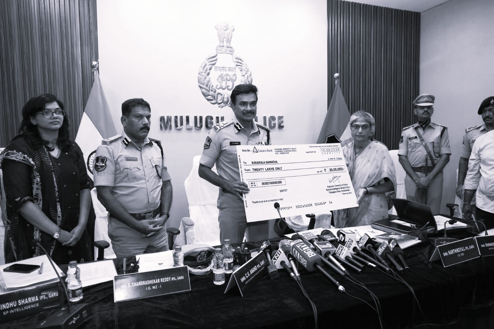 Renowned Actor Kakarala Satyanarayana’s Maoist Daughter Samatha Surrenders