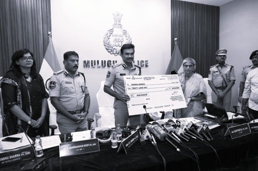 Renowned Actor Kakarala Satyanarayana’s Maoist Daughter Samatha Surrenders