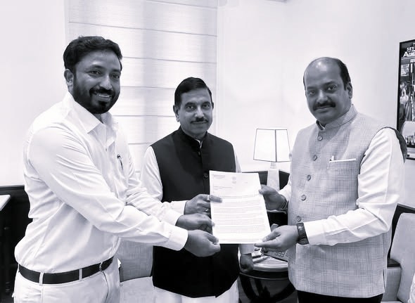 MPs Urge Centre to Set Up Navodaya Schools in Every District Across AP