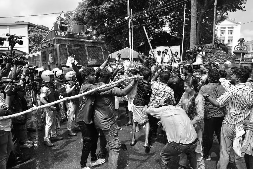 Kalady University Protest: 4 SFI Activists Arrested as Clash, VC Allegations Escalate