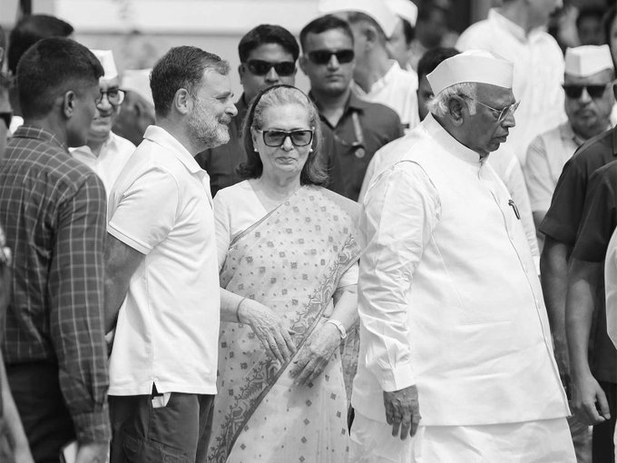 BJP Complains Against Sonia Gandhi Over Vande Mataram Row In Karnataka