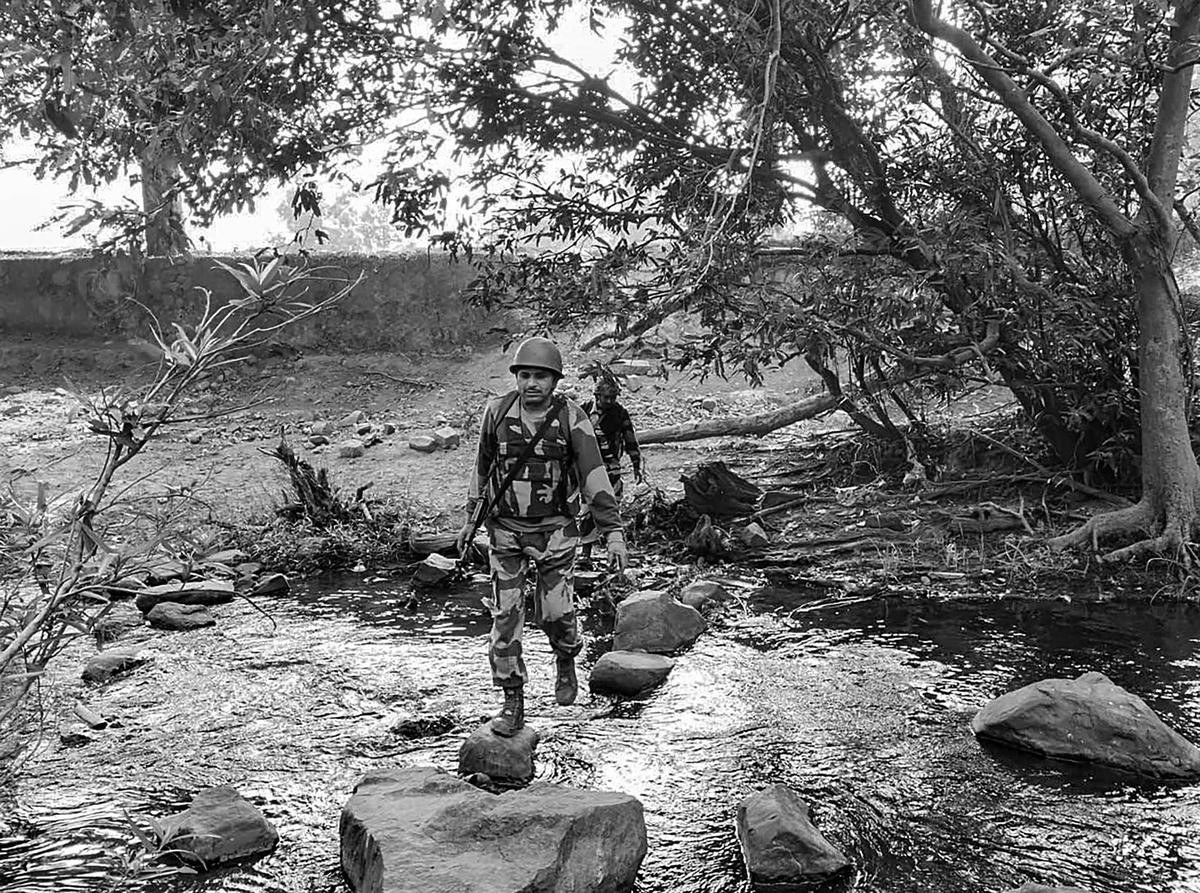 Gaya IED Recovery Highlights Residual Maoist Threat Despite Sharp Decline in Insurgency