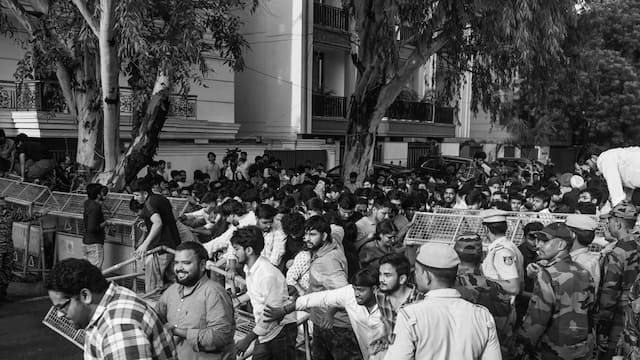 Ranchi Clash: Three FIRs Filed Against 14 Named, 200+ Unidentified Job Aspirants