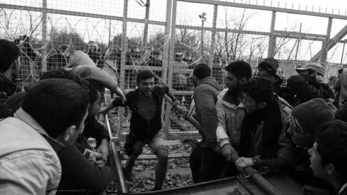 35 Migrants Escape Greek Detention Centre After Clashes With Police