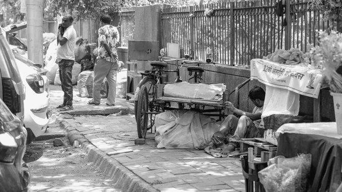 SC Directs States, UTs to Ensure Encroachment-Free, Demarcated Footpaths