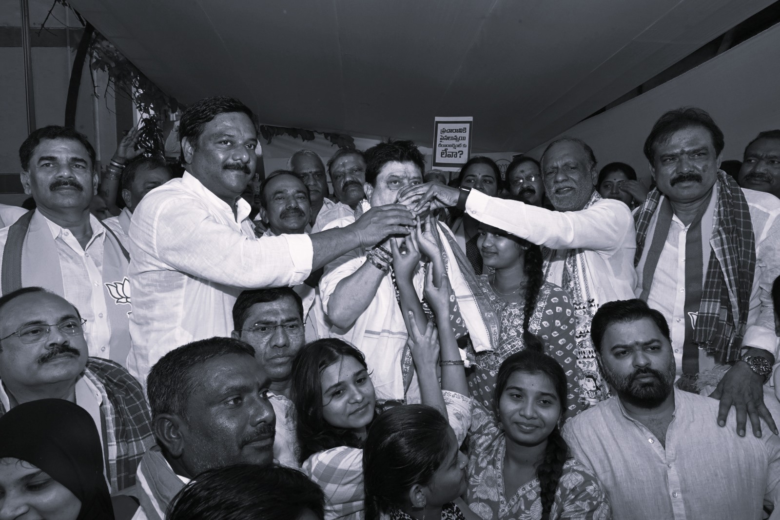Ramchander Rao Ends Fast, Demands Immediate Clearance Of ₹12,000 Crore Fee Dues