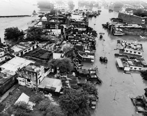 148 mm Rain Triggers Floods in MP’s Chitrakoot, IAF Joins Rescue Efforts