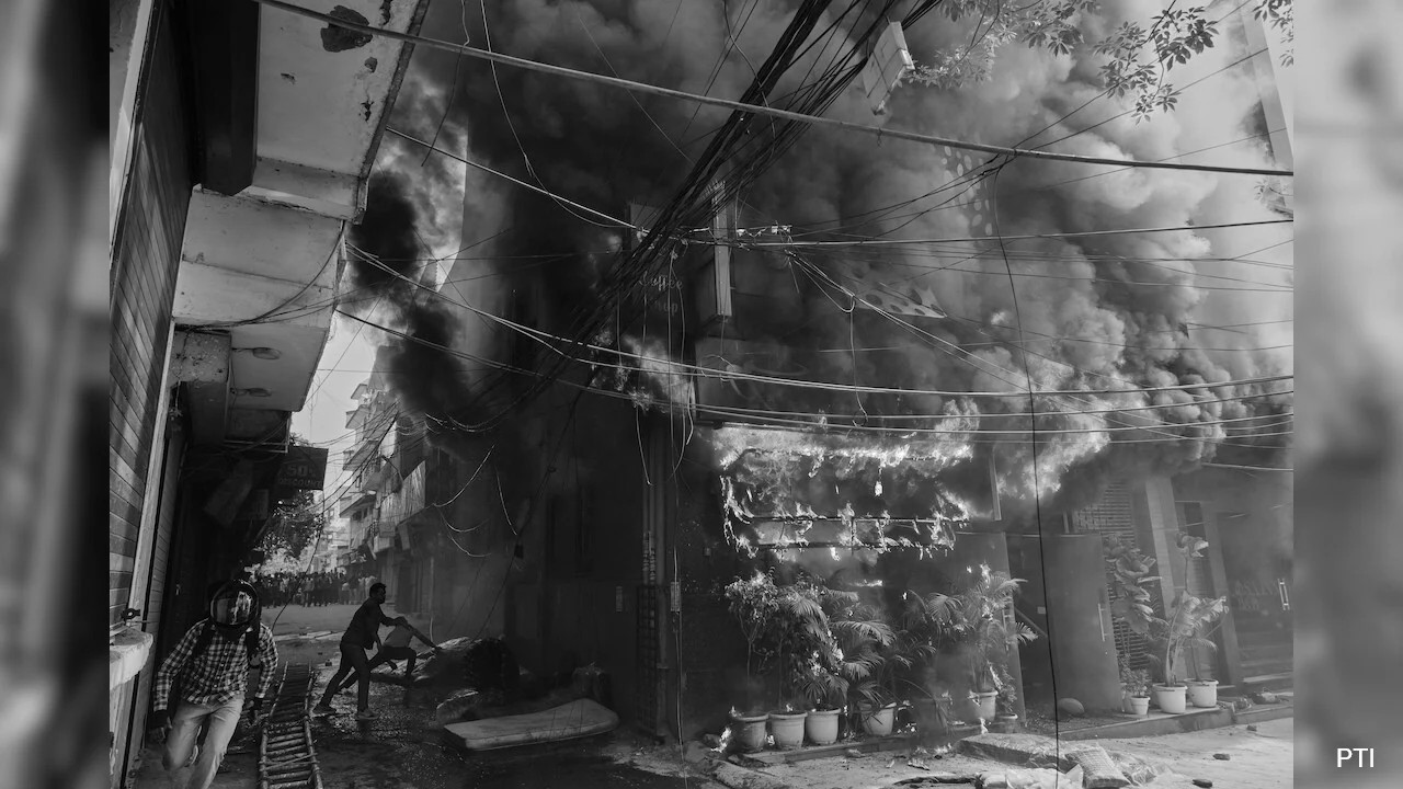 6-Metre Access, Sprinklers, Smoke Barriers: Delhi’s New Fire Safety Rules Explained
