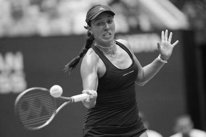 Pegula And Kostyuk Cruise Through, Medvedev Finds Form At US Open