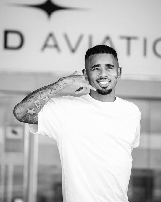 Gabriel Jesus Arrives in Barcelona to Complete Move From Arsenal
