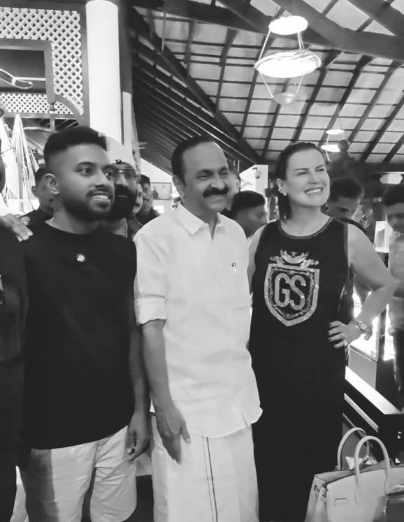Cristiano Ronaldo’s Sister Elma Aveiro Meets Kerala CM V D Satheesan in Kozhikode