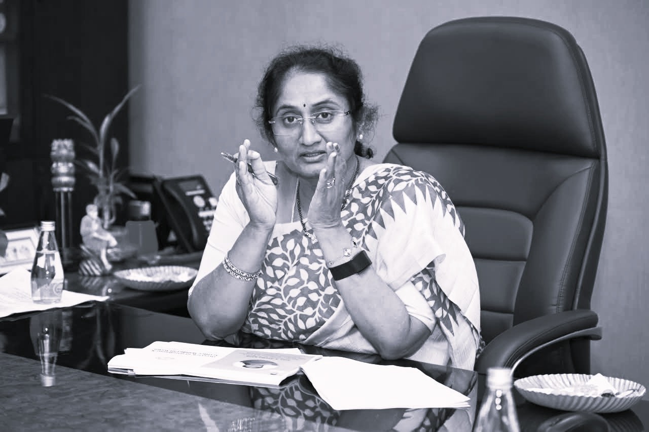 AP Govt Plans Credit-Based Yarn Supply to Reduce Handloom Weavers’ Financial Burden