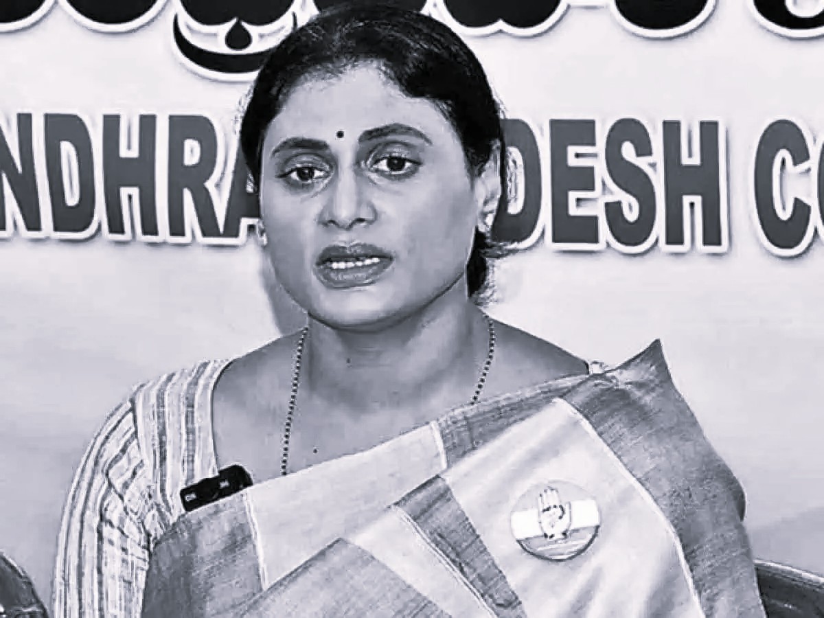 పోలవరం కాలువల కాయకష్టం వైఎస్సార్ది.. కలరింగ్ చంద్రబాబుది: వైఎస్ షర్మిల