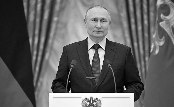 Putin Orders 72 Hour Halt To Kyiv Strikes As Trump Envoys Arrive In Moscow