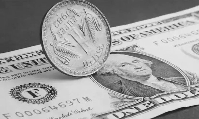 Rupee Ends Flat At ₹94.4850 Against US Dollar Amid Oil Price Pressures