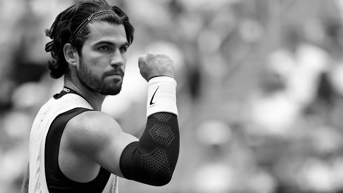 Carlos Alcaraz Storms Into US Open QFs, Sweeps Aside Tommy Paul