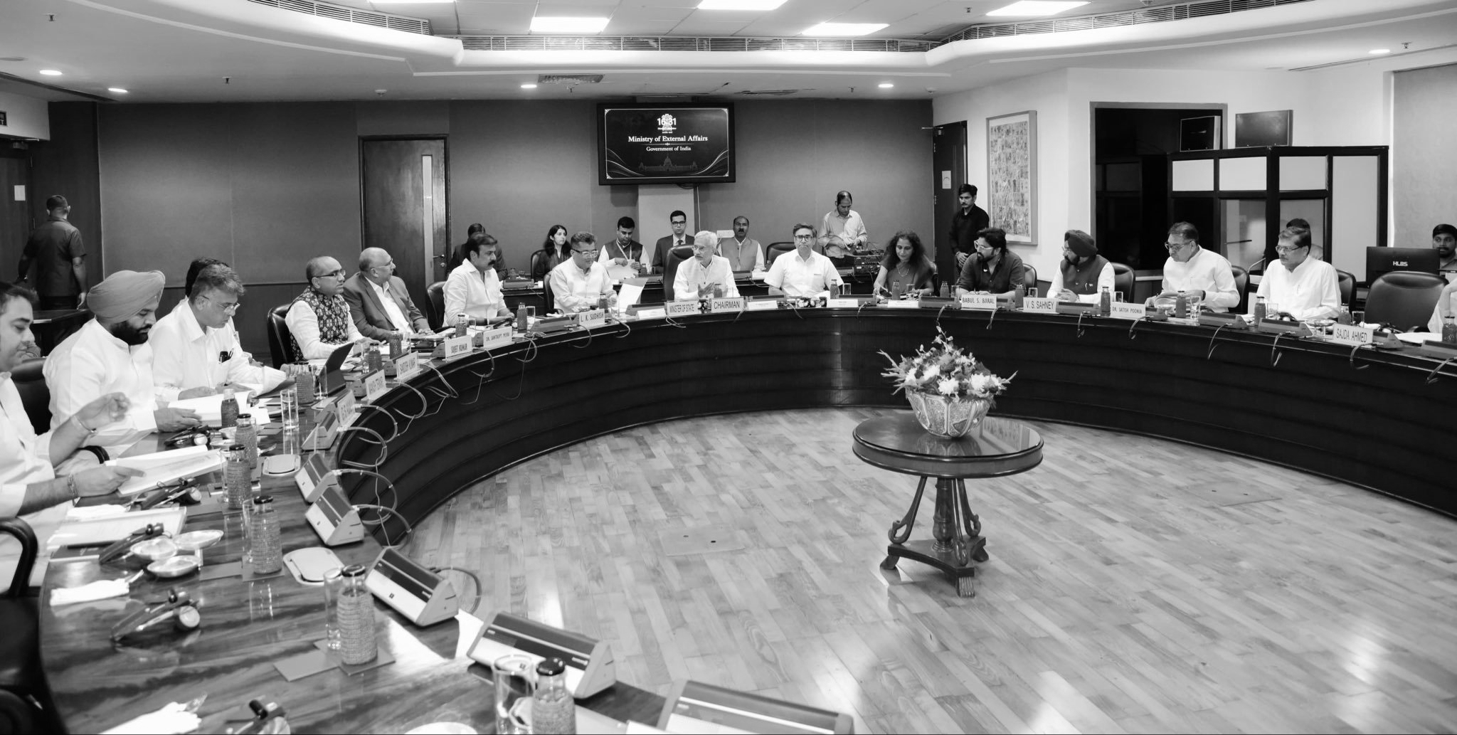 Jaishankar Holds Consultative Committee Meet On India’s West Asia Ties