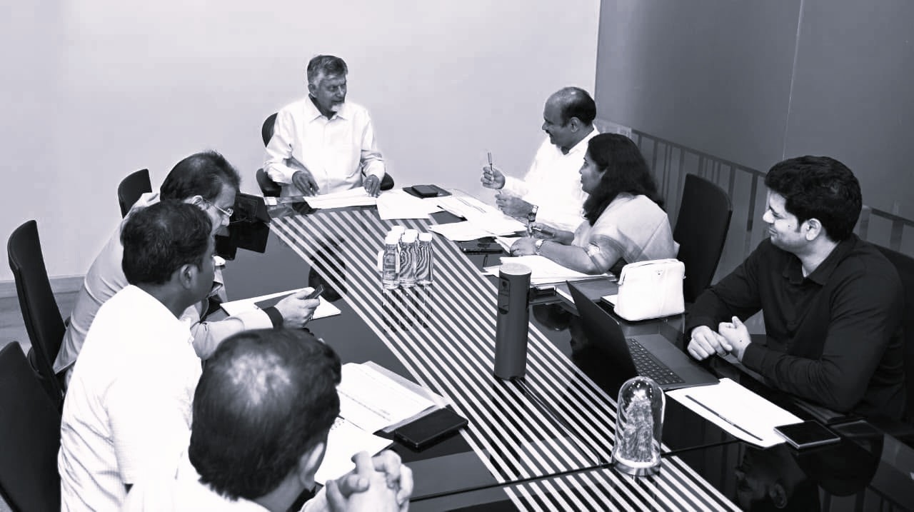 CM Chandrababu Orders Action Against Coaching Centres Involving Students in Politics