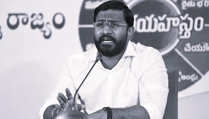 Balmur Venkat Accuses BRS Leaders of Misusing Power for Land Deals