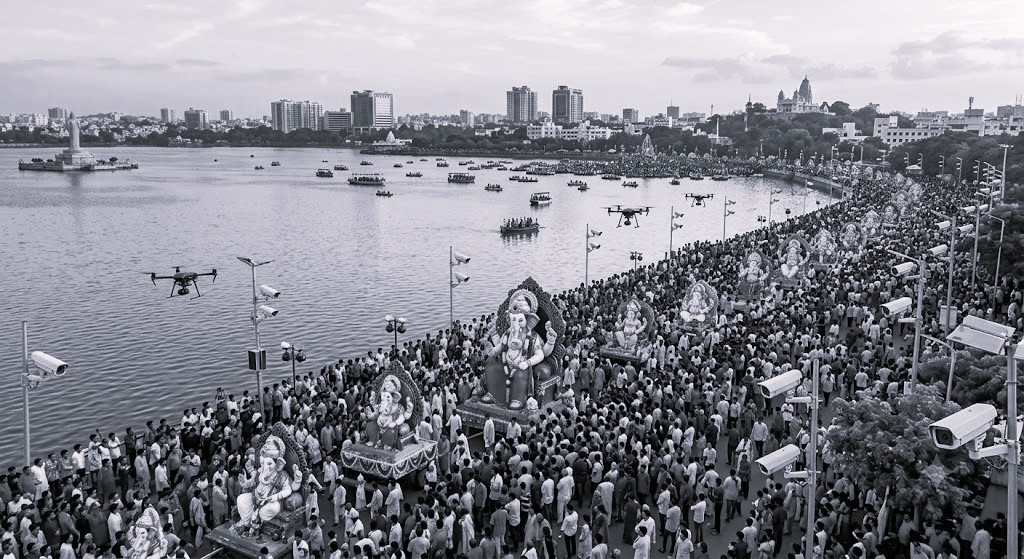 Hyderabad Deploys 30,000 Personnel for Ganesh Immersion